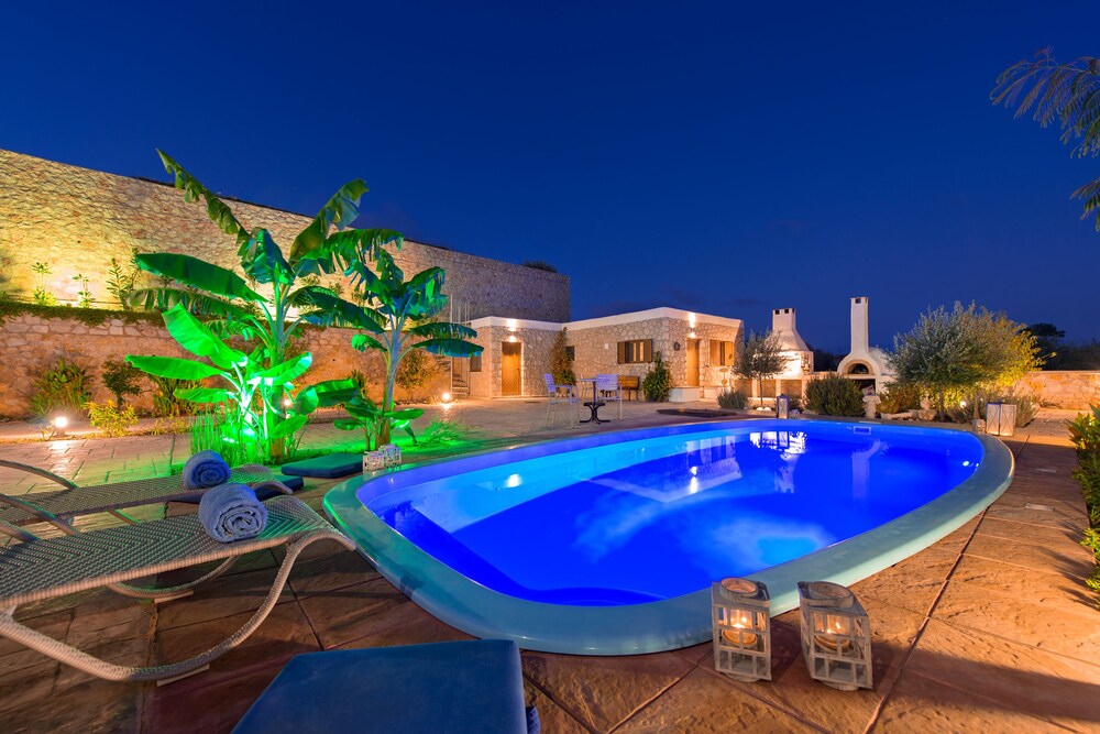 Villa Chrysa Afandou Rhodes — 4-Star Luxury Hotel in Rodos, Greece