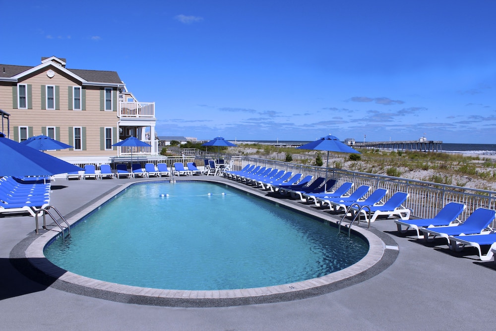 Port O Call Hotel - photo 39