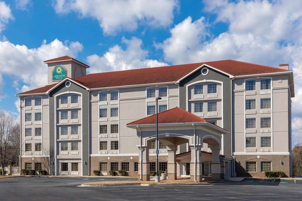 La Quinta Inn & Suites by Wyndham Atlanta Douglasville - photo 2