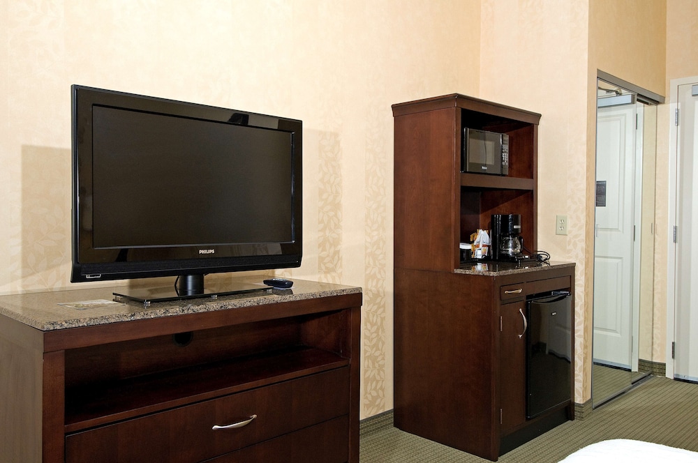 Hilton Garden Inn Mount Holly Westampton - photo 7