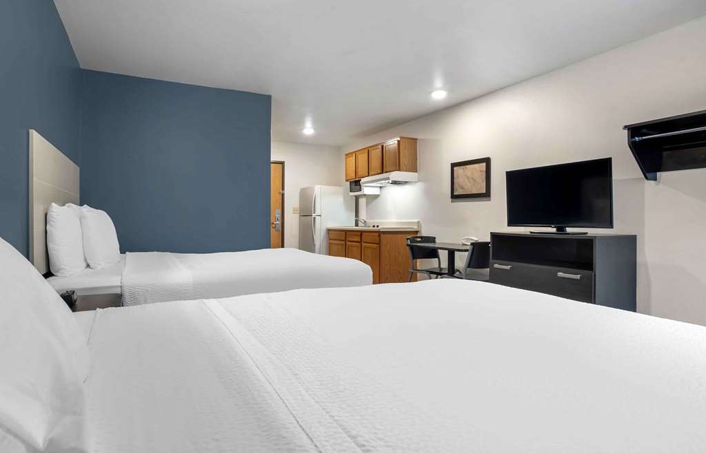 Extended Stay America Select Suites Tallahassee East - photo 17