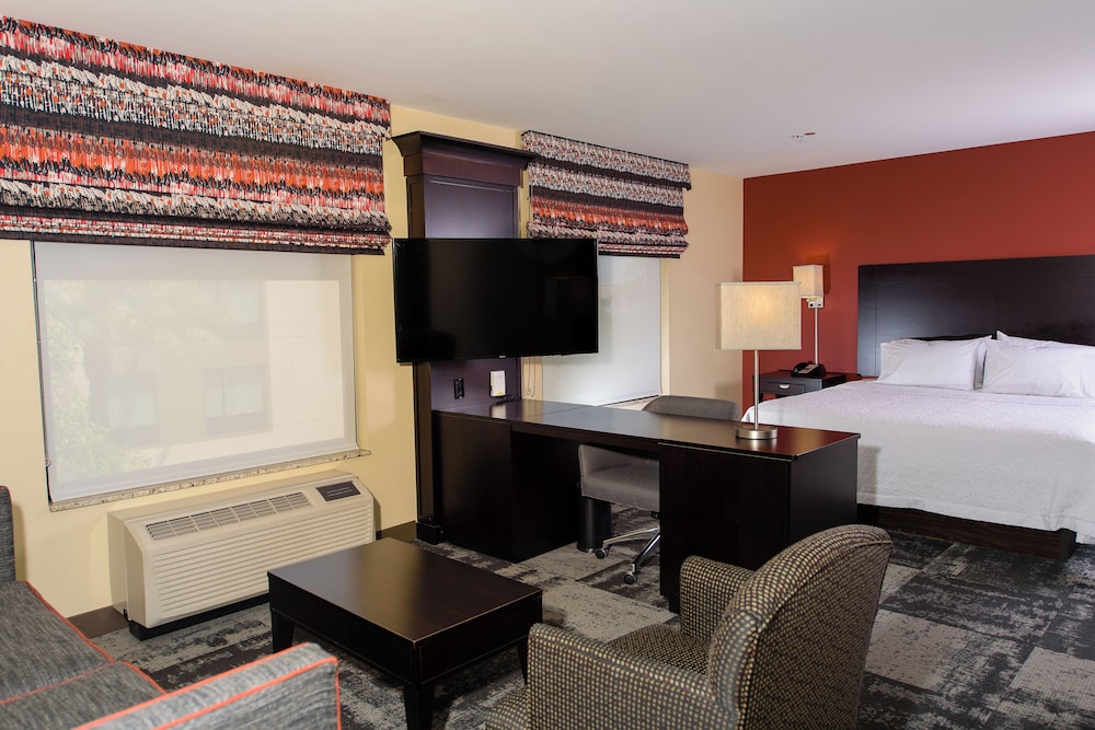 Hampton Inn & Suites Phoenix Chandler Fashion Center AZ - photo 8