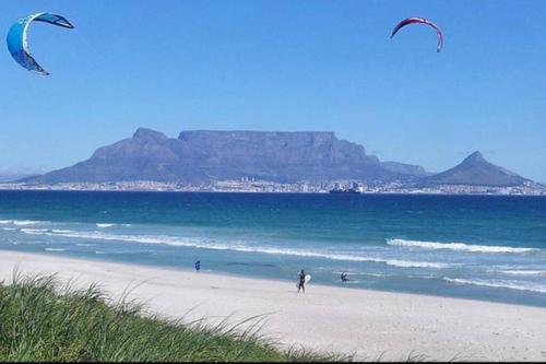 Waters Breakaway — 4-Star Luxury Hotel in Cape Town, South Africa