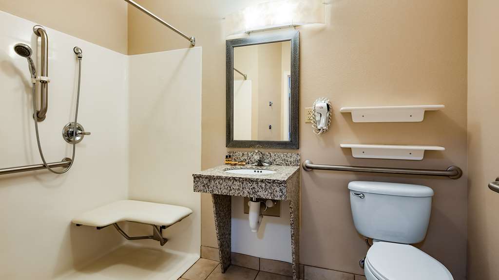 Best Western Plus Wausau Rothschild Hotel - photo 16