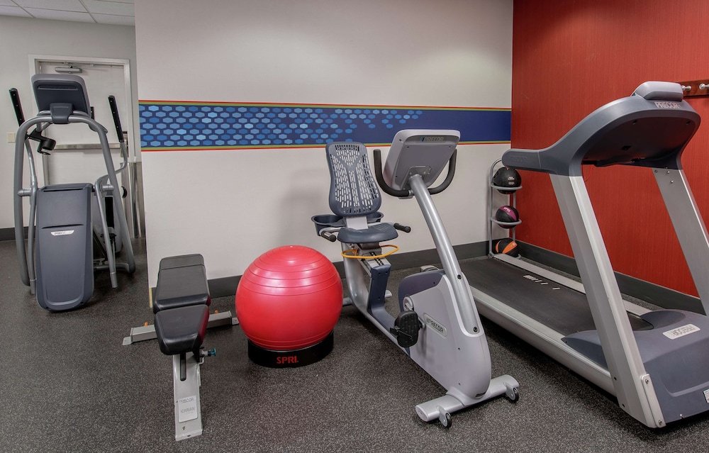 Hampton Inn & Suites Lafayette - photo 21
