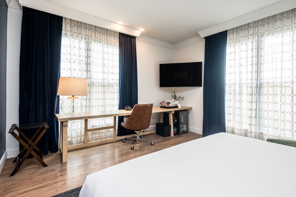 Hotel Versailles - photo 7