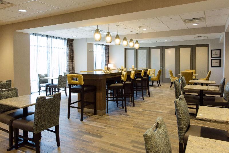Hampton Inn Superior Duluth - photo 54