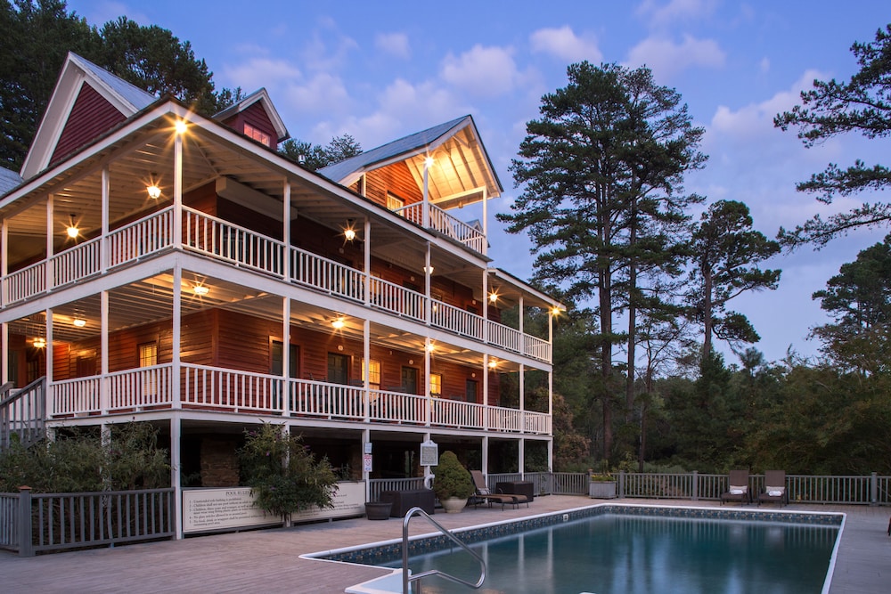 Glen Ella Springs Hotel Restaurant — Clarkesville