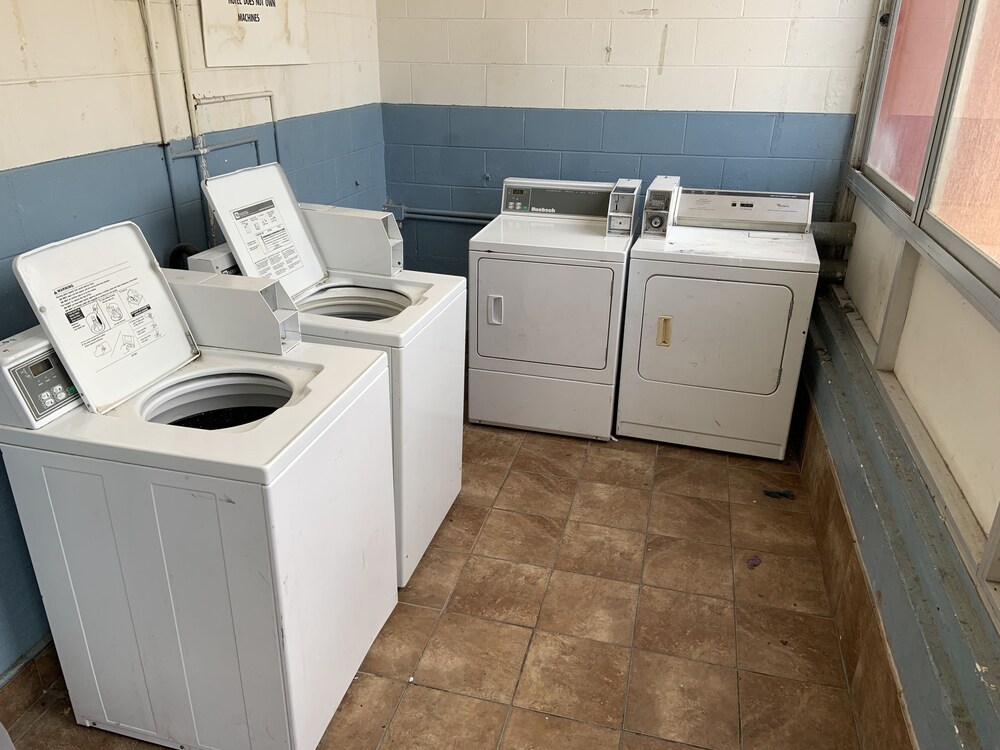 Real Value Inn - photo 17