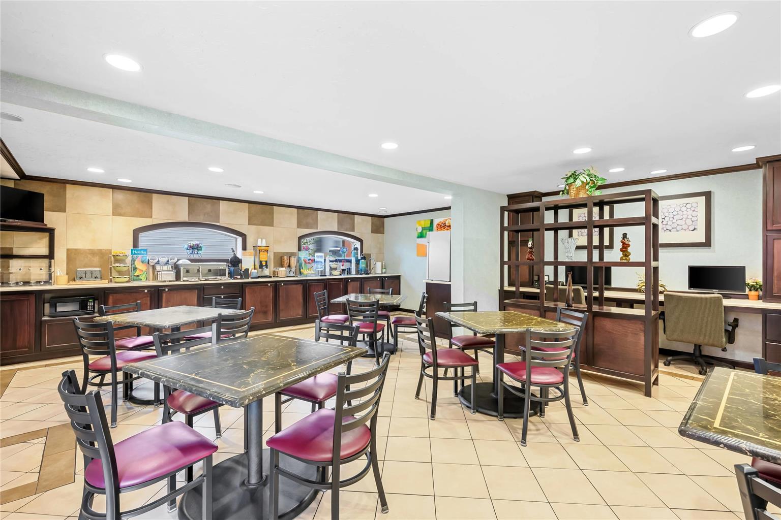 Quality Inn Madras - photo 69
