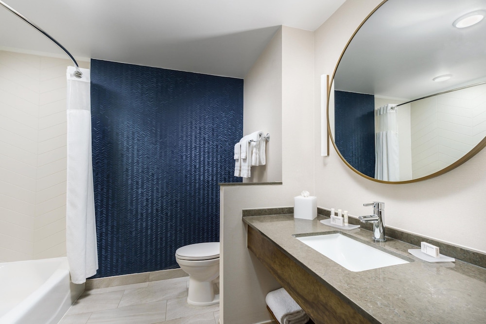 Fairfield Inn & Suites Oakhurst Yosemite - photo 20