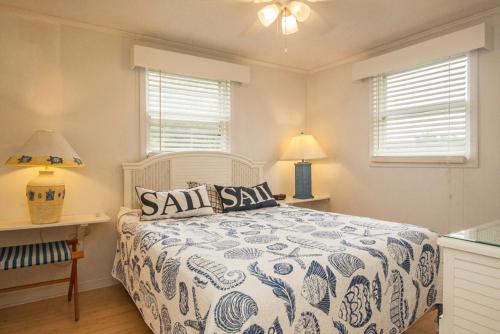 Sunkissed 2 by Oak Island Accommodations - photo 31