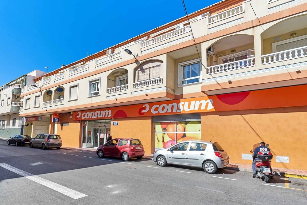 Espanhouse Centromar 3 in Torrevieja, Spain