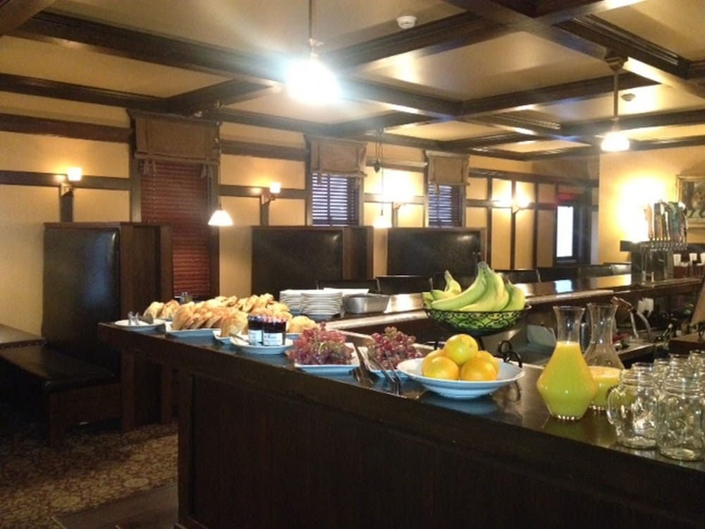 Sacajawea Hotel - photo 32