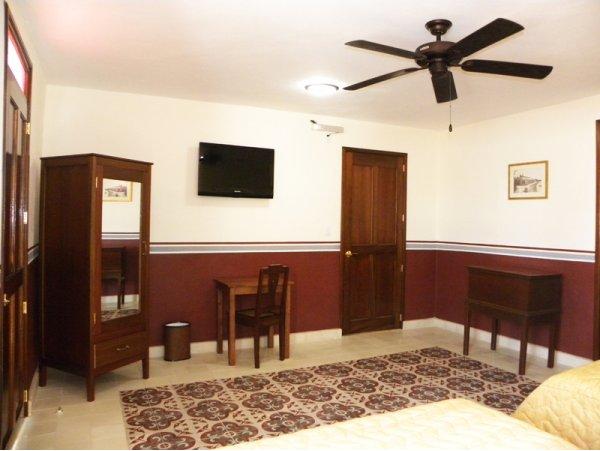 Guest room