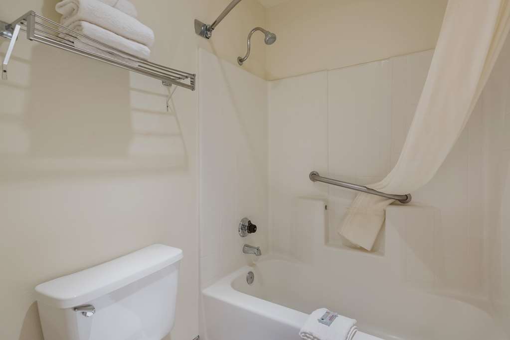 Best Western Sunrise Inn - photo 13