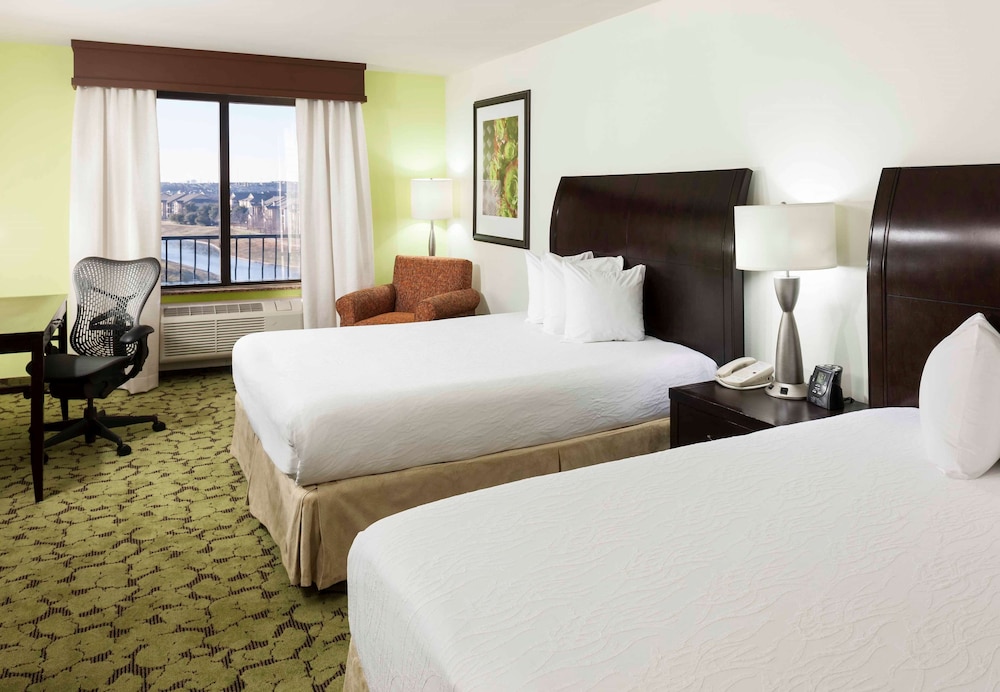 Hilton Garden Inn Dallas Lewisville - photo 14