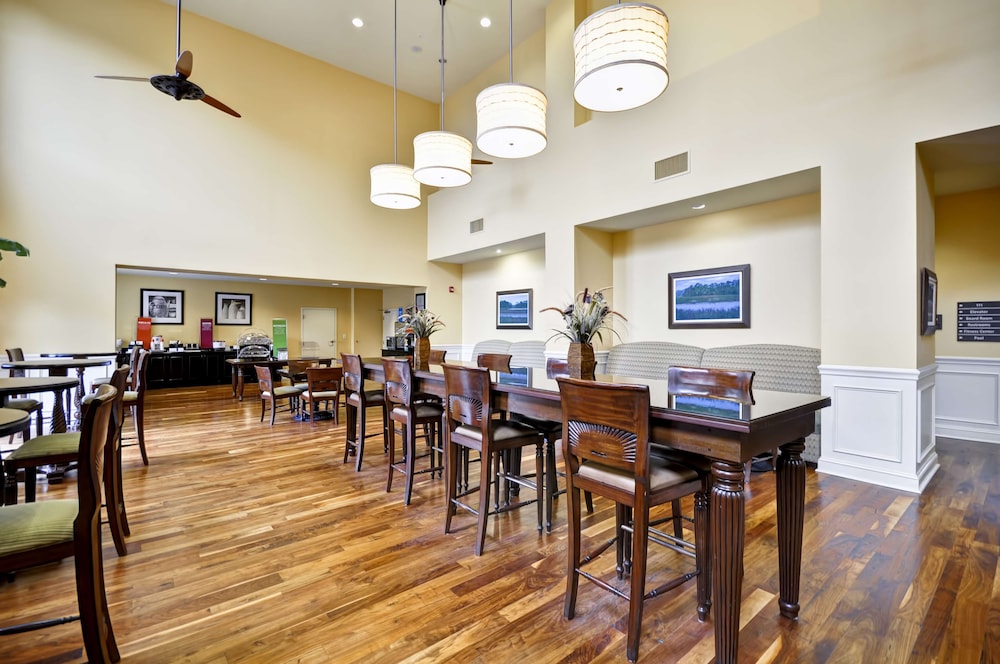 Hampton Inn & Suites North Charleston University Blvd - photo 34