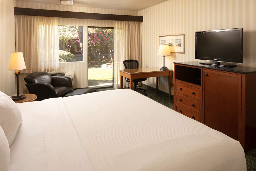 Red Lion Hotel Bellevue - photo 15