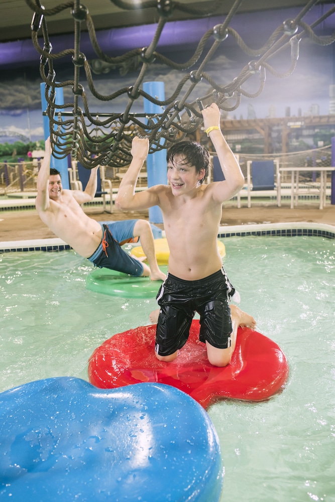 Metropolis Resort - photo 43