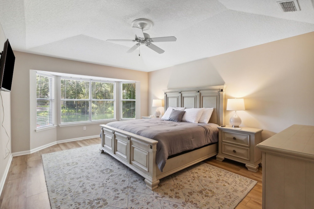 2888 Tidewater Drive in Fernandina Beach, United States