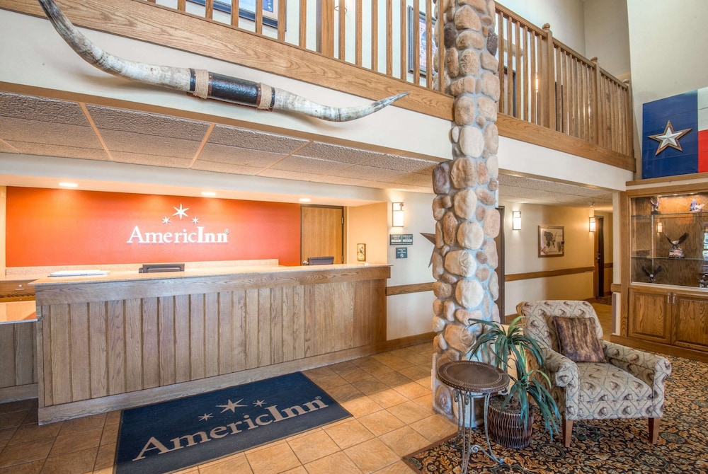 AmericInn by Wyndham Pampa Event Center - photo 3
