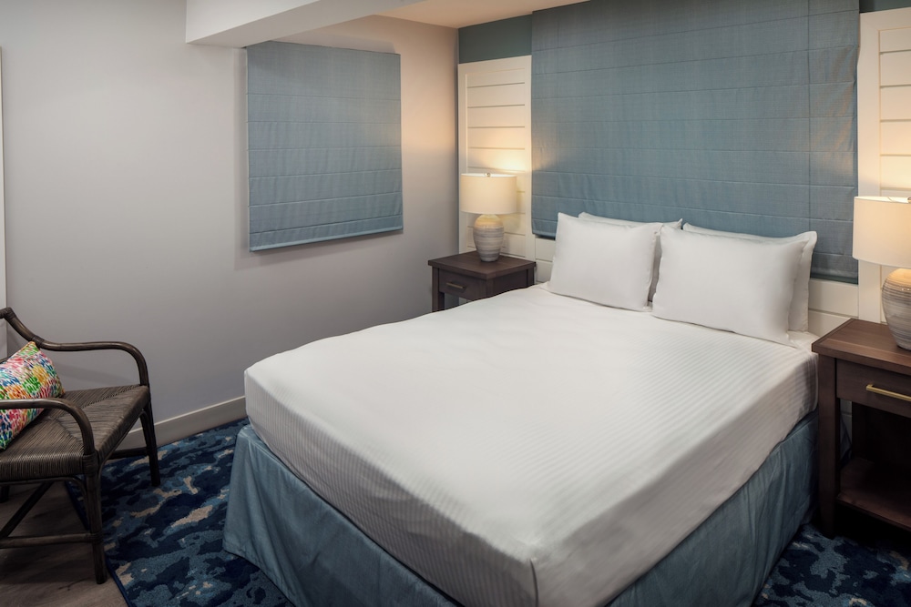 Surfside Hotel and Suites - photo 13