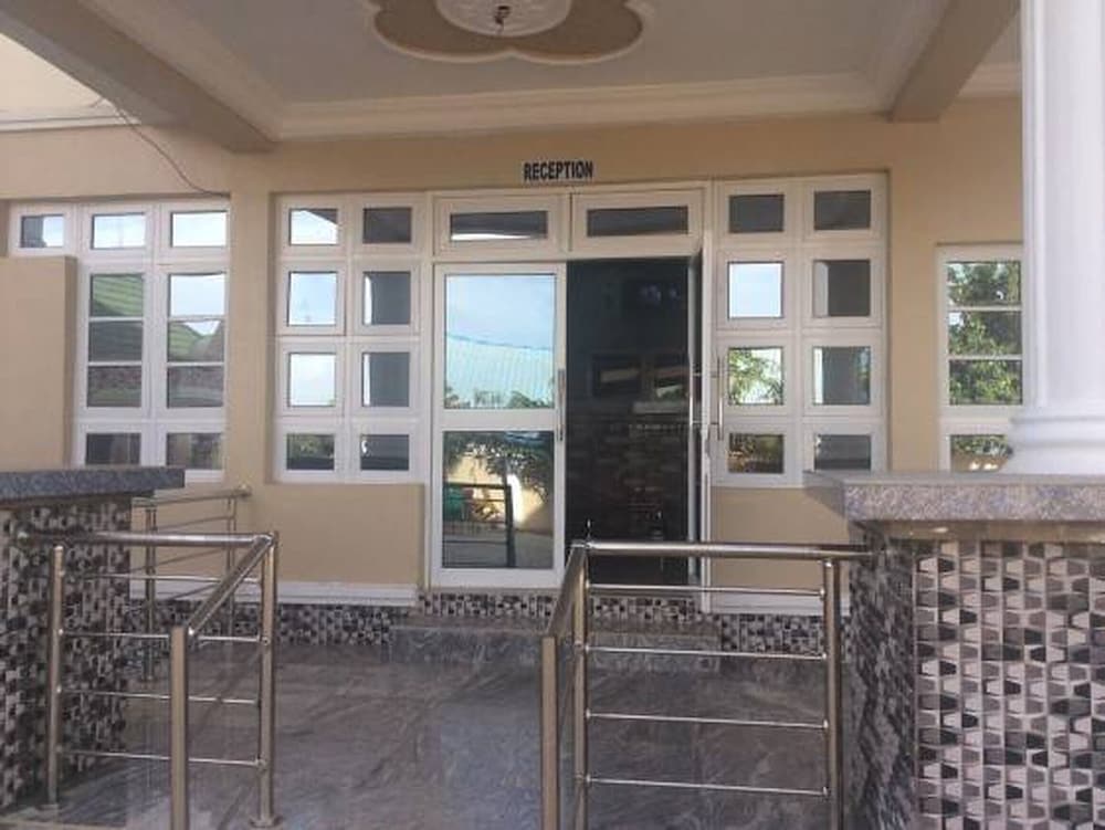 Santarosa Suites & Bar in Jos, Nigeria