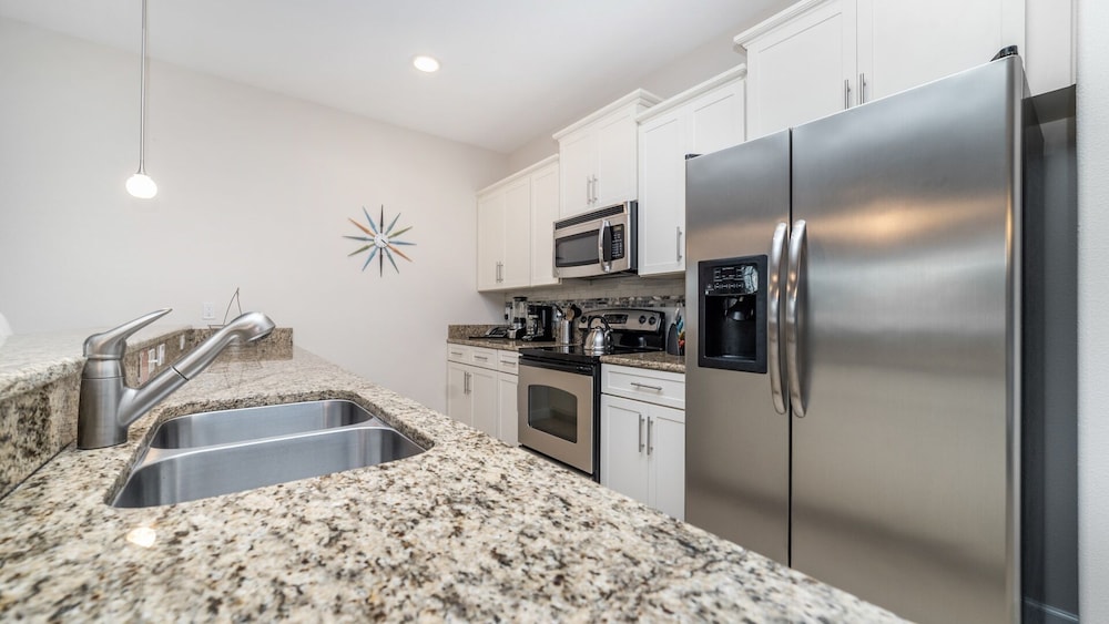 Luxury 4 Bedroom Townhome on Paradise Palms Resort Orlando Townhome 3360 - photo 15