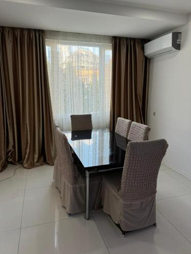 Apartment Kostava str with free parking