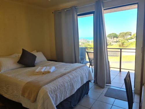 Nautilus 10 — 4-Star Luxury Hotel in Margate, South Africa