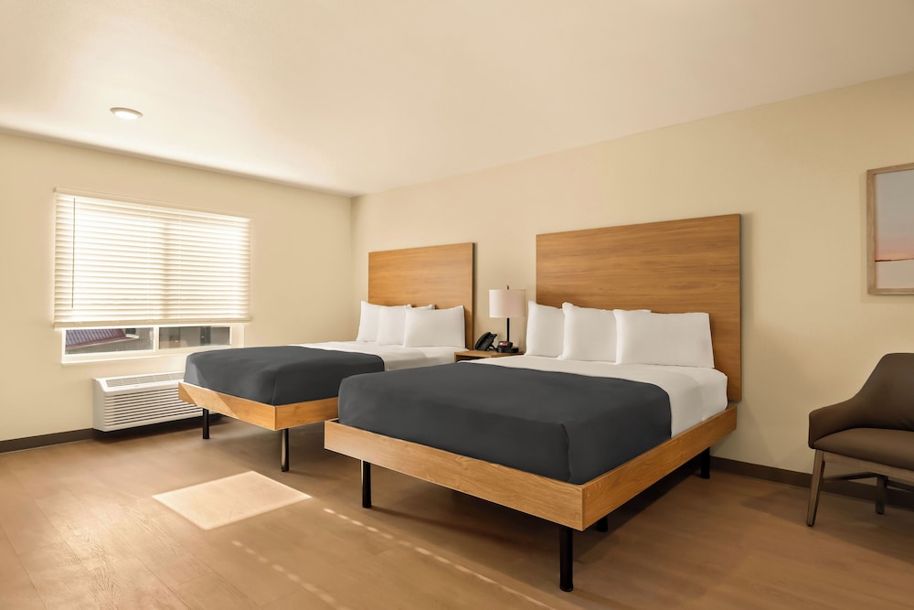 LivAway Suites Missoula - photo 9