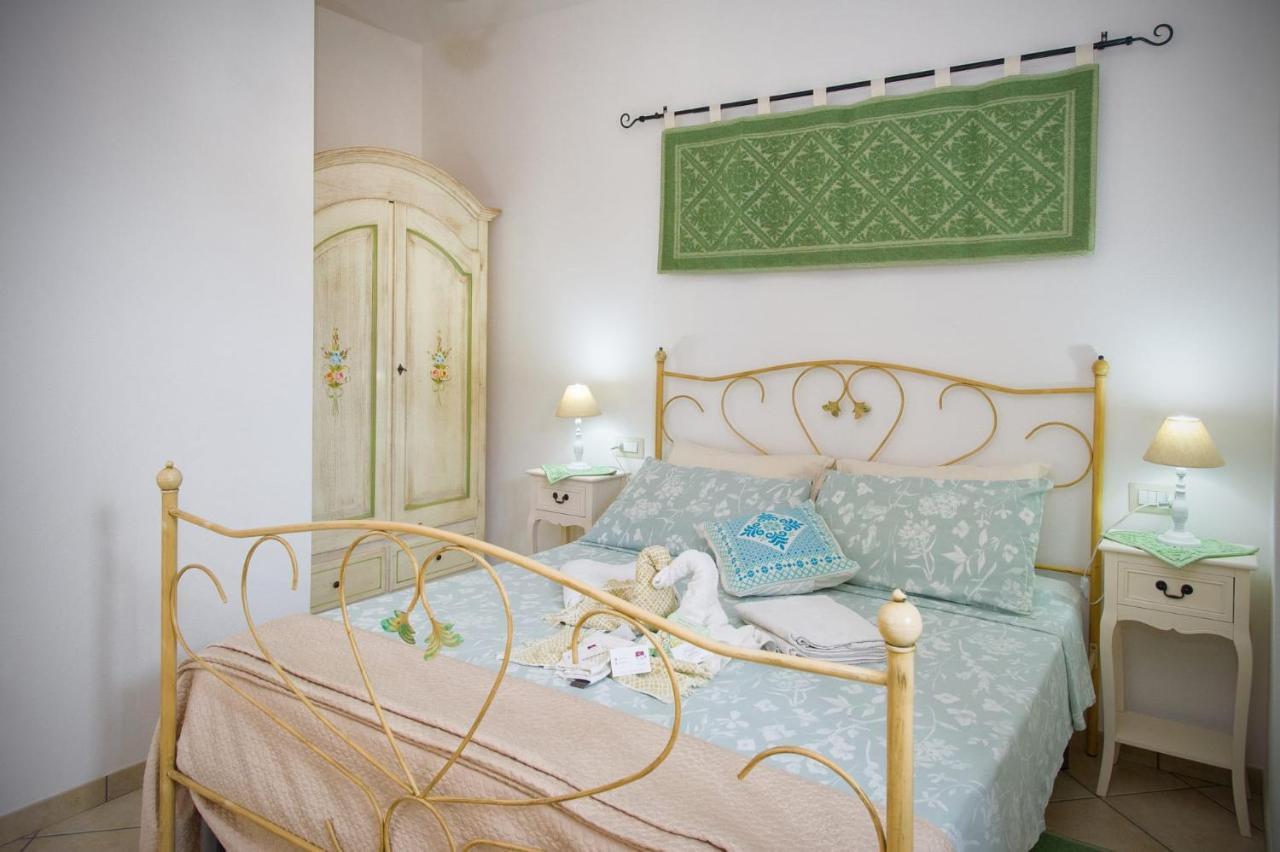 Holiday Room Sa Tebia — 4-Star Luxury Hotel in Oristano, Italy