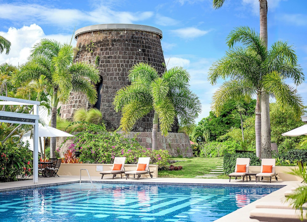 Montpelier Nevis — Charlestown