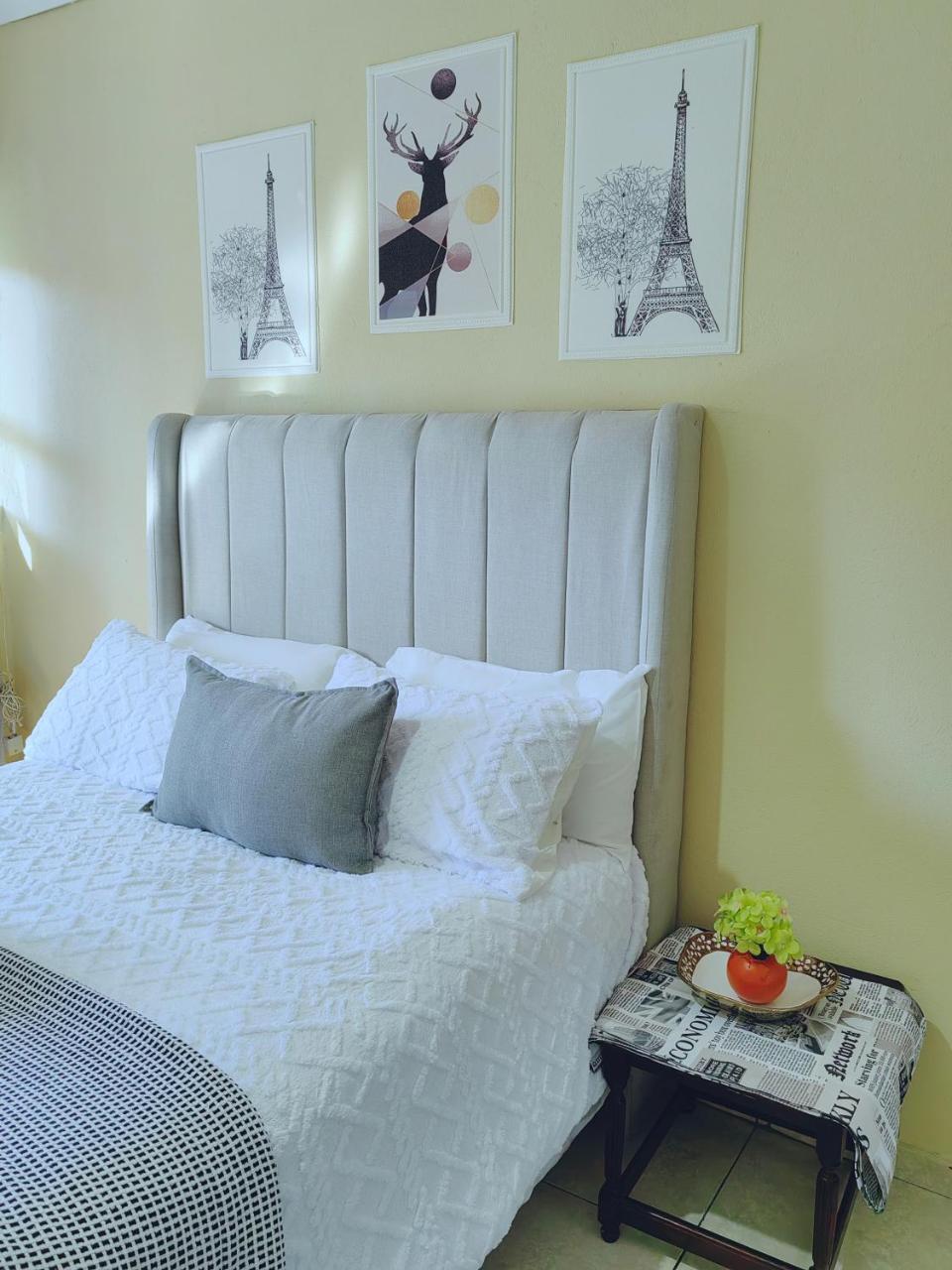 Choosers Express Boutique Hotel Room 3 in Centurion, South Africa