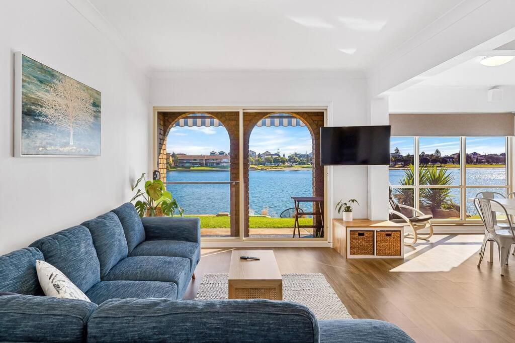 Lakeside Mews — hotel in Grange