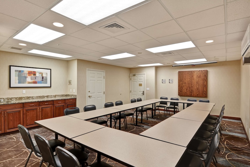 Homewood Suites Kansas City Overland Park - photo 40