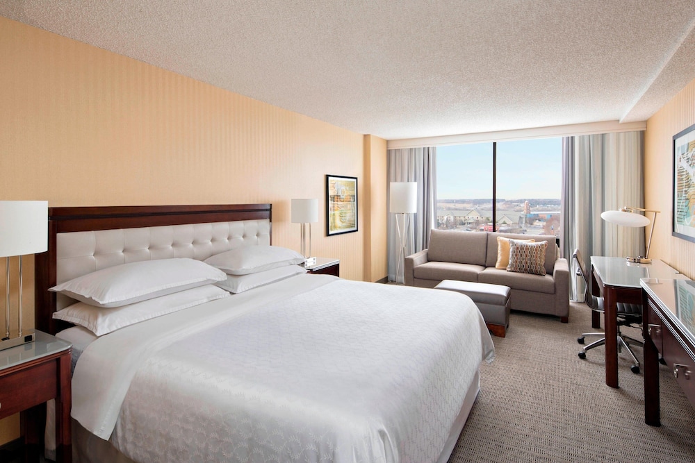 Sheraton West Des Moines Hotel - photo 9