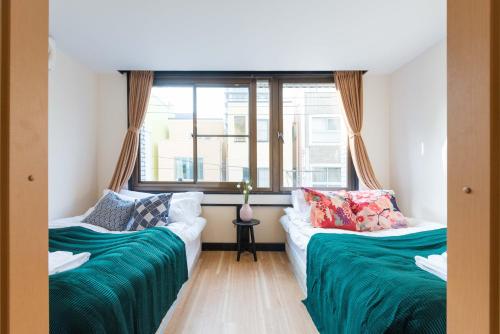 Tora Hotel Tokyo Ueno 寅ホテル 上野 C — 4-Star Luxury Hotel in Tokyo, Japan