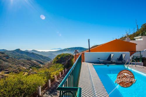 Casa Cueva El Mimo — 4-Star Luxury Hotel in Artenara, Spain