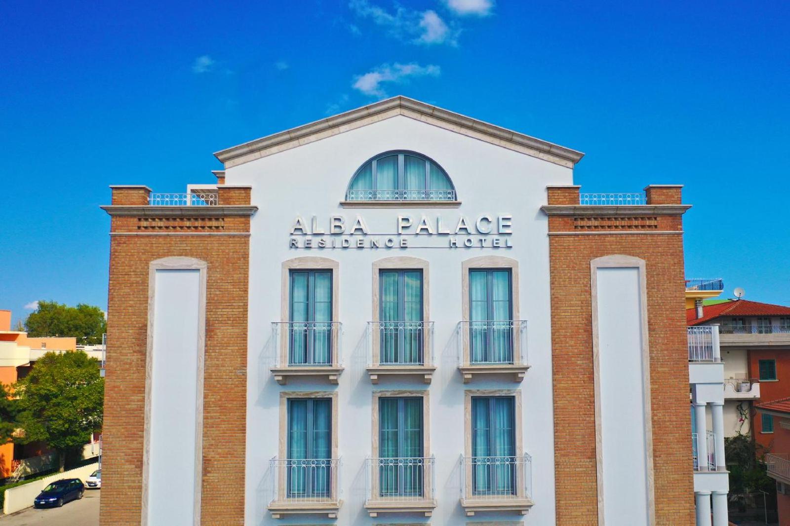 Alba Palace Hotel — hotel in Alba Adriatica