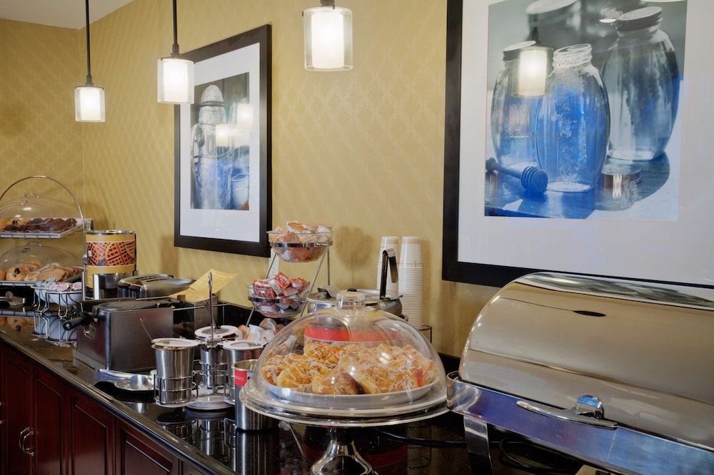Hampton Inn & Suites Salt Lake City Airport - photo 50