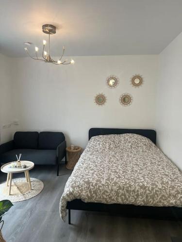 Studio Proche Disney Et Paris — hotel in Noisy-Le-Grand