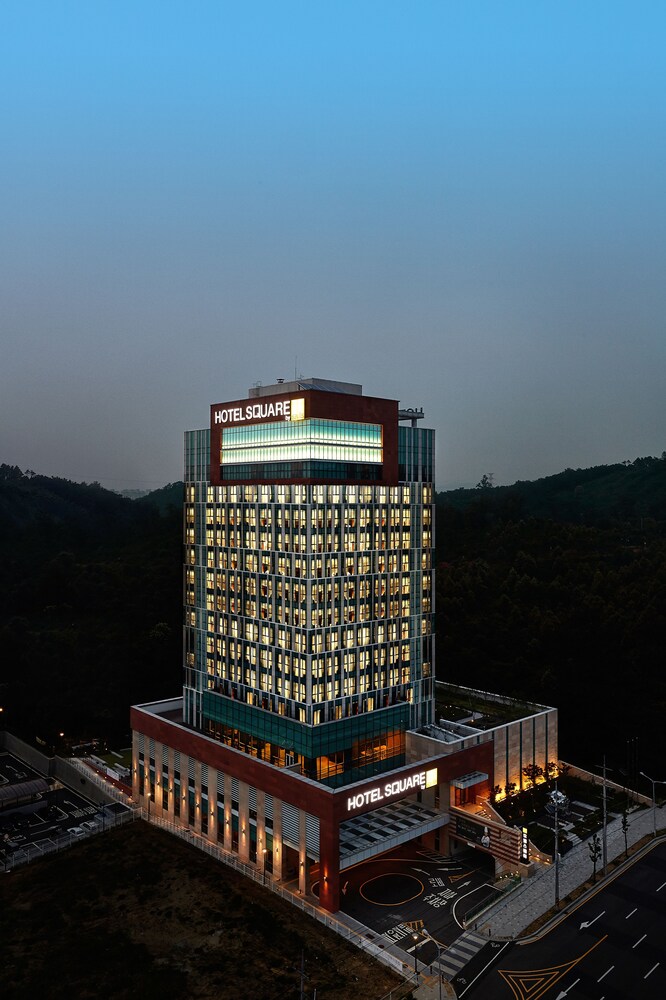 Hotel Square Ansan in Ansan-Si, South Korea