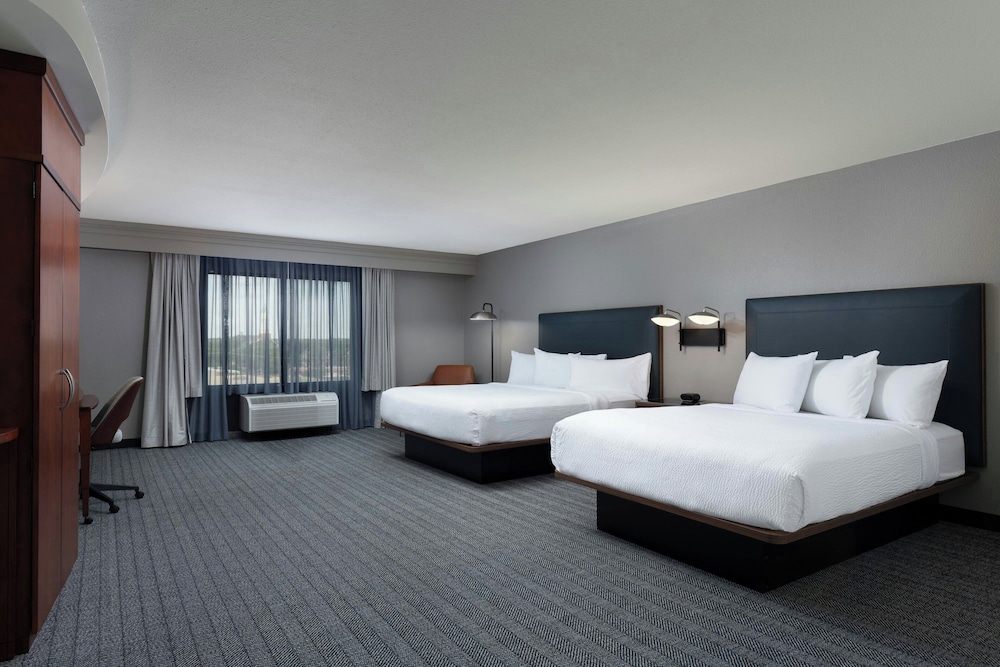 Courtyard by Marriott Wichita At Old Town - photo 22