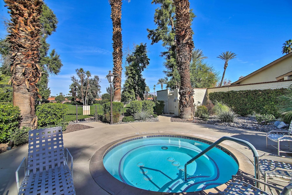 Golf Resort Getaway w Pool Access in Palm Desert - photo 19