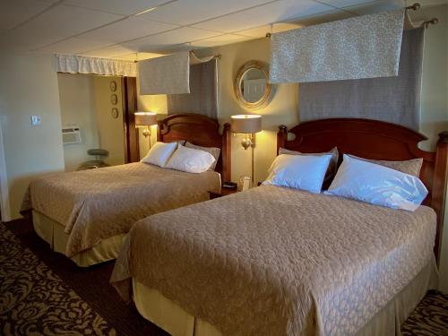Plaza Motor Motel - photo 9