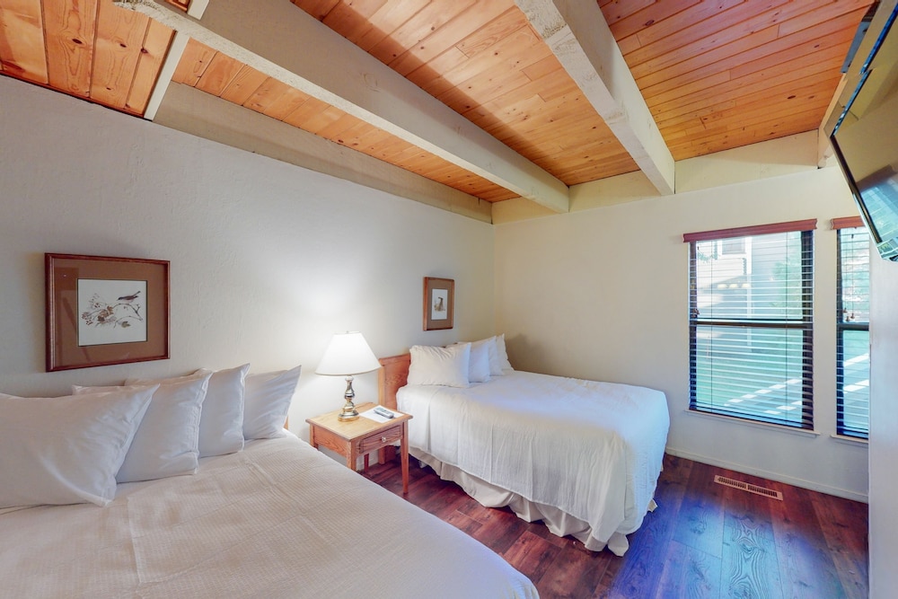 619 Lakefront - photo 13