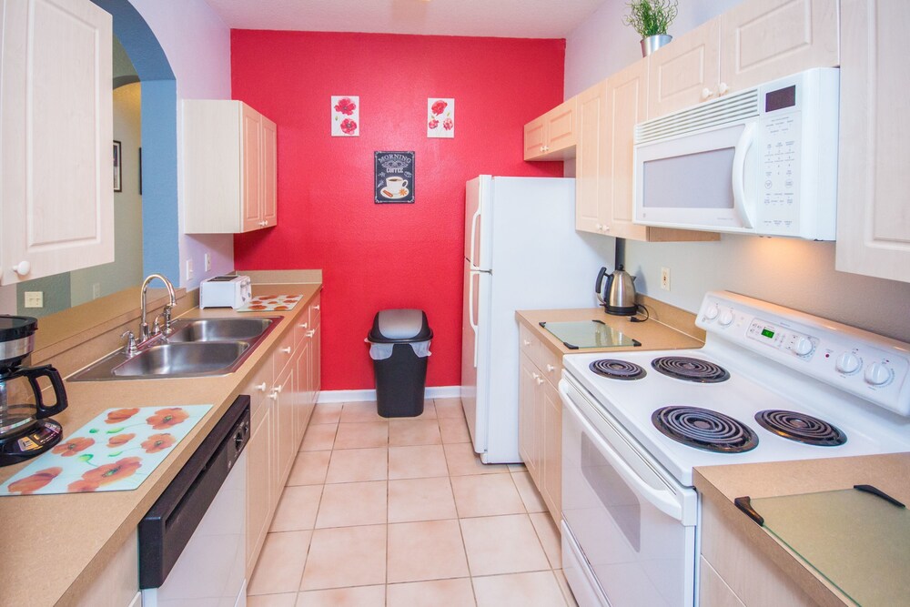 8105 Coconut Palm Way #305 - photo 7