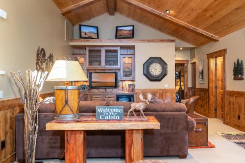 Luxury 4BD Located at Old Greenwood - photo 23